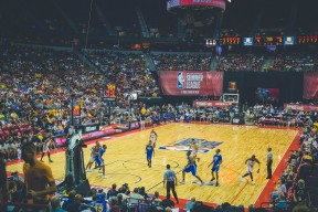 九游游戏在线玩-特色青训基地融入科技元素，推动青少年篮球高质量发展，青少年篮球训练中心简介