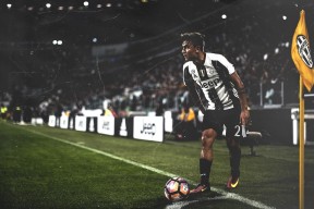 JIU YOU GAME-逆转“奇迹之夜”——让人热血沸腾的经典瞬间，one in a million奇迹之夜