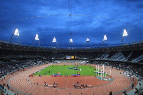 九游游戏-《回顾经典：那些年让人难忘的电竞传奇比赛》，电竞传奇选手一览