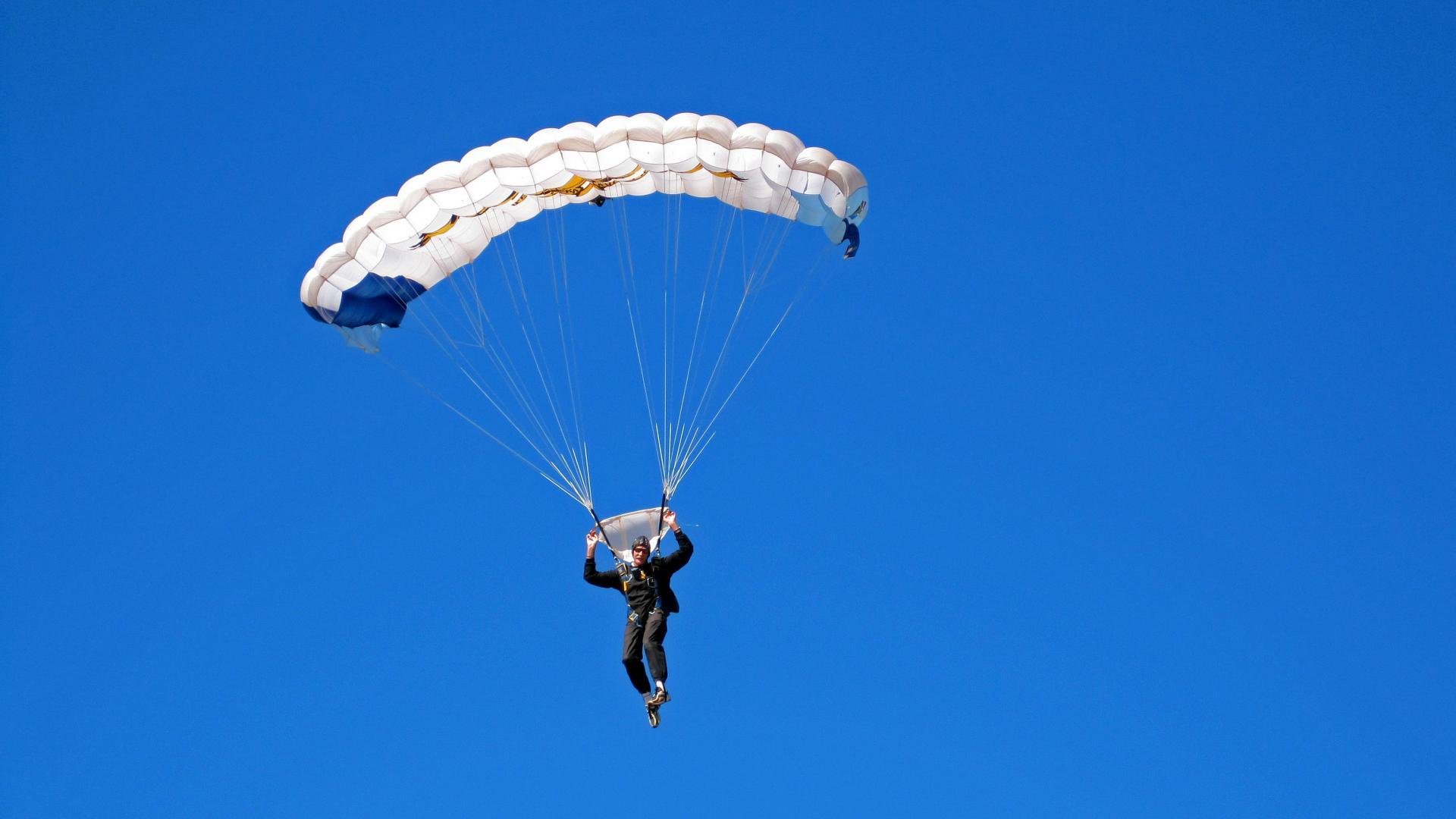 “最炫花式:联盟中最酷的运球和投篮”,炫酷篮球花式运球